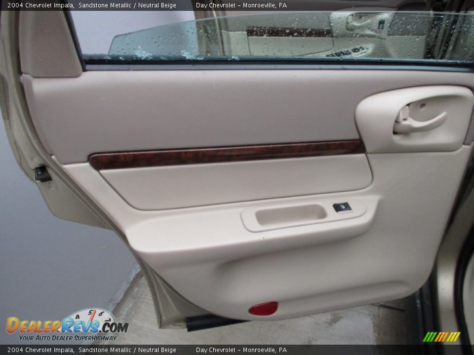 2004 Chevrolet Impala Sandstone Metallic / Neutral Beige Photo #22