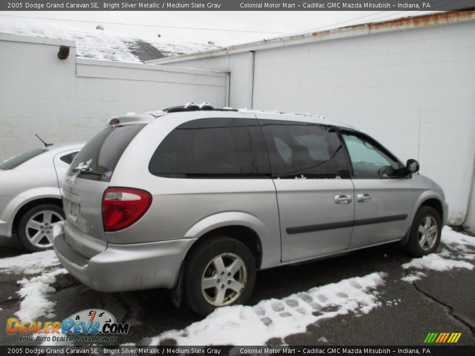 2005 Dodge Grand Caravan SE Bright Silver Metallic / Medium Slate Gray Photo #2