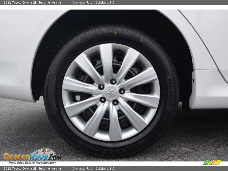 2012 Toyota Corolla LE Super White / Ash Photo #8