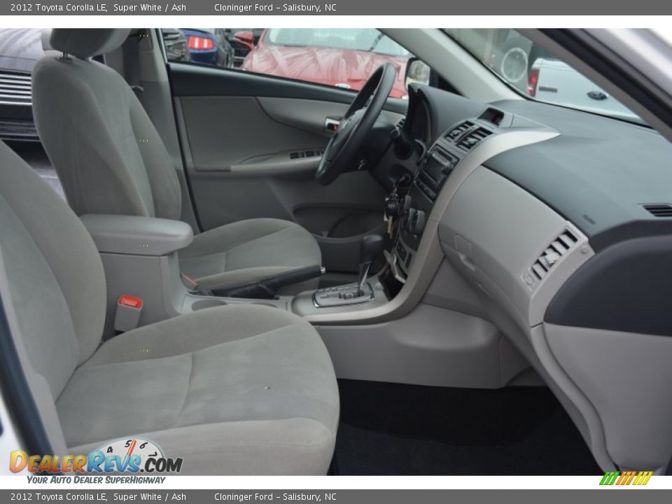 2012 Toyota Corolla LE Super White / Ash Photo #17