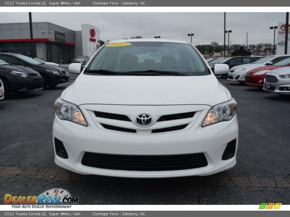 2012 Toyota Corolla LE Super White / Ash Photo #27