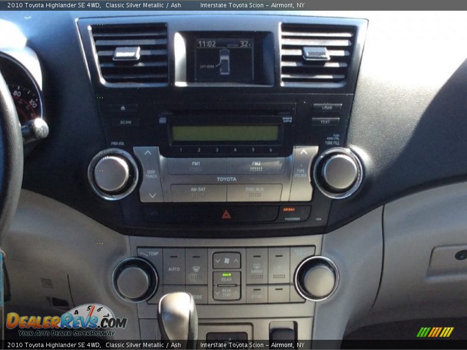 2010 Toyota Highlander SE 4WD Classic Silver Metallic / Ash Photo #15