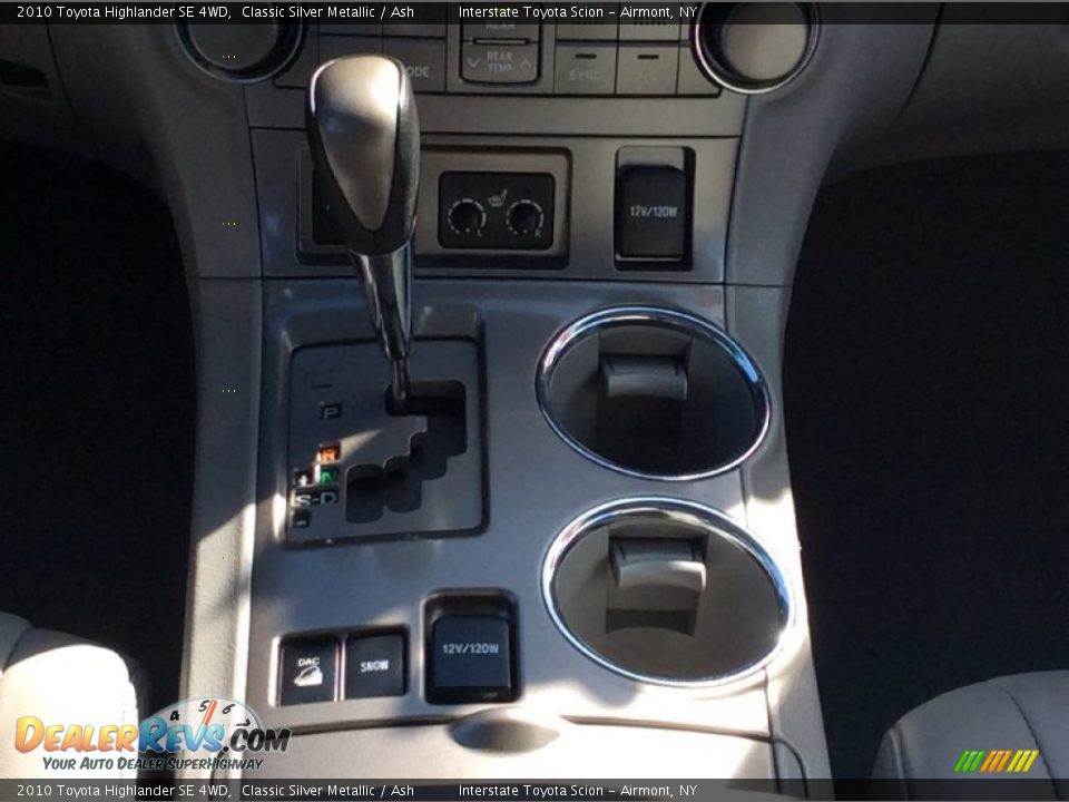 2010 Toyota Highlander SE 4WD Classic Silver Metallic / Ash Photo #16