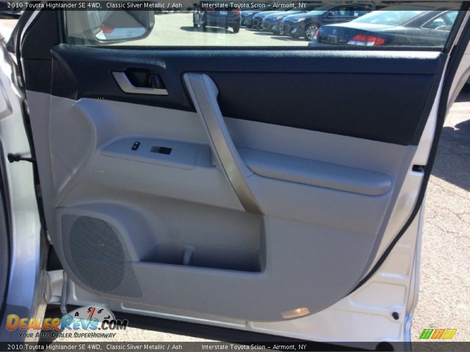2010 Toyota Highlander SE 4WD Classic Silver Metallic / Ash Photo #20