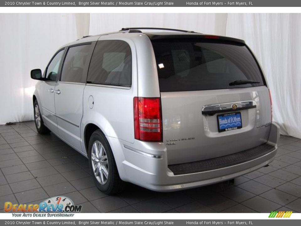 2010 Chrysler Town & Country Limited Bright Silver Metallic / Medium Slate Gray/Light Shale Photo #8
