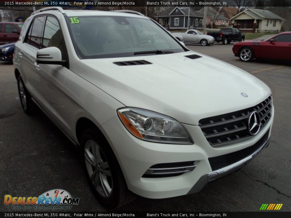 Front 3/4 View of 2015 Mercedes-Benz ML 350 4Matic Photo #4