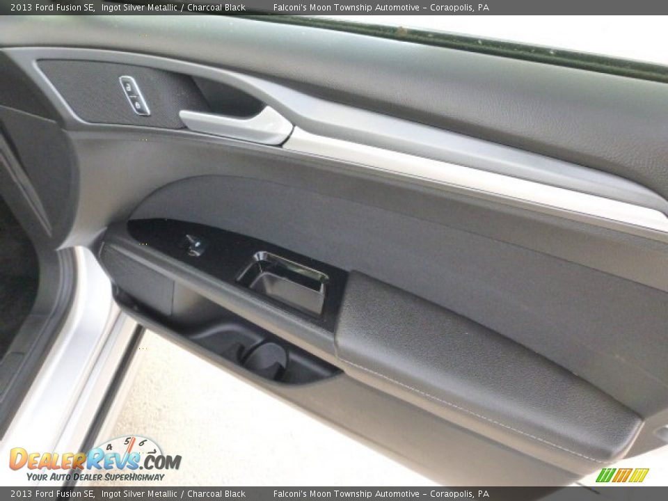 2013 Ford Fusion SE Ingot Silver Metallic / Charcoal Black Photo #13