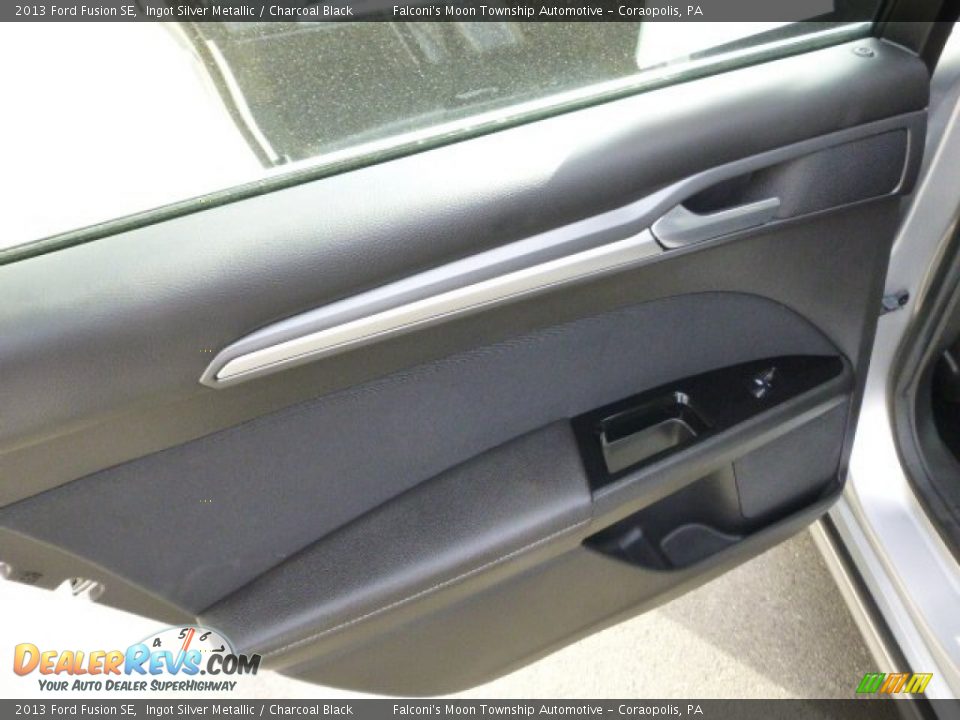 2013 Ford Fusion SE Ingot Silver Metallic / Charcoal Black Photo #19
