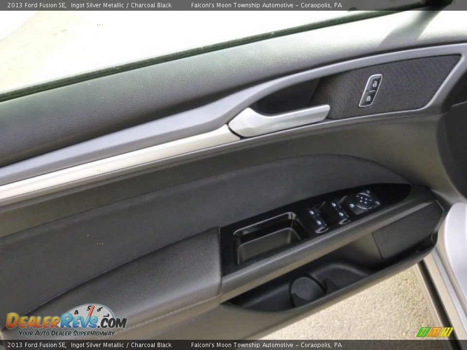2013 Ford Fusion SE Ingot Silver Metallic / Charcoal Black Photo #20
