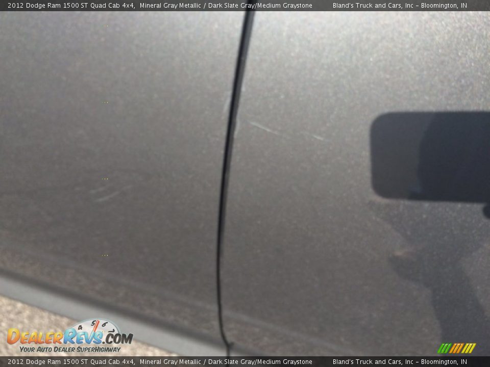 2012 Dodge Ram 1500 ST Quad Cab 4x4 Mineral Gray Metallic / Dark Slate Gray/Medium Graystone Photo #15