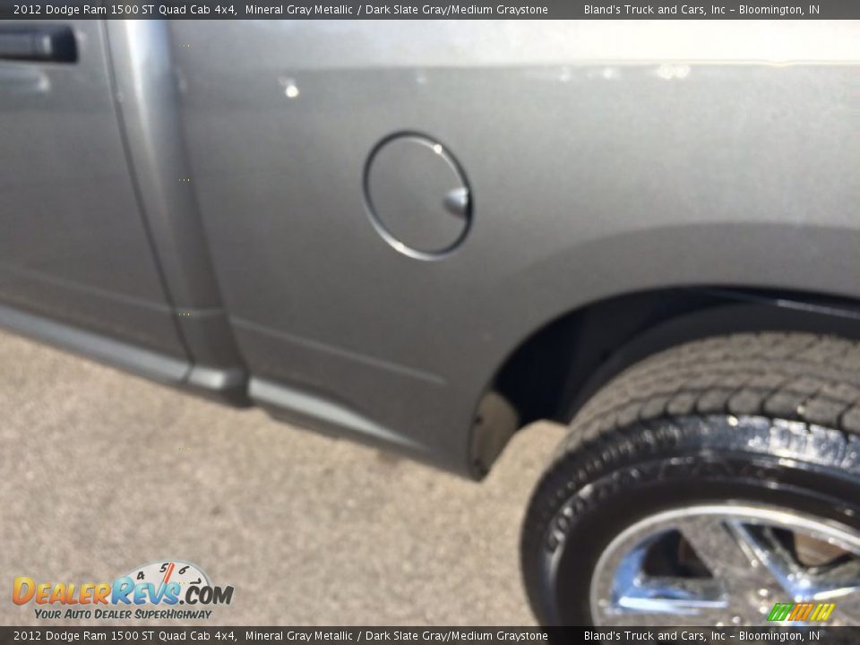 2012 Dodge Ram 1500 ST Quad Cab 4x4 Mineral Gray Metallic / Dark Slate Gray/Medium Graystone Photo #23