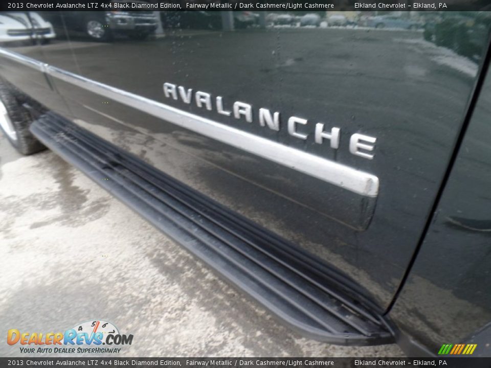 2013 Chevrolet Avalanche LTZ 4x4 Black Diamond Edition Fairway Metallic / Dark Cashmere/Light Cashmere Photo #13