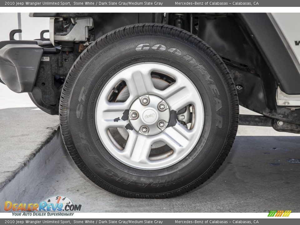 2010 Jeep Wrangler Unlimited Sport Stone White / Dark Slate Gray/Medium Slate Gray Photo #8