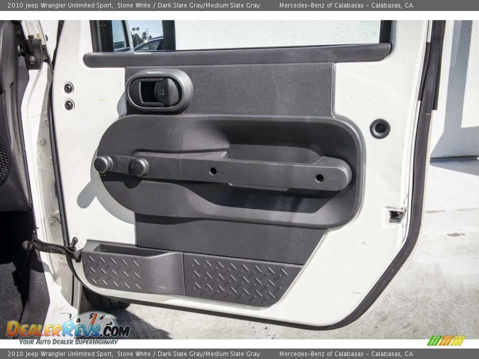 2010 Jeep Wrangler Unlimited Sport Stone White / Dark Slate Gray/Medium Slate Gray Photo #21
