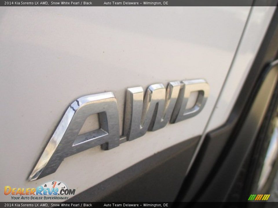 2014 Kia Sorento LX AWD Snow White Pearl / Black Photo #29