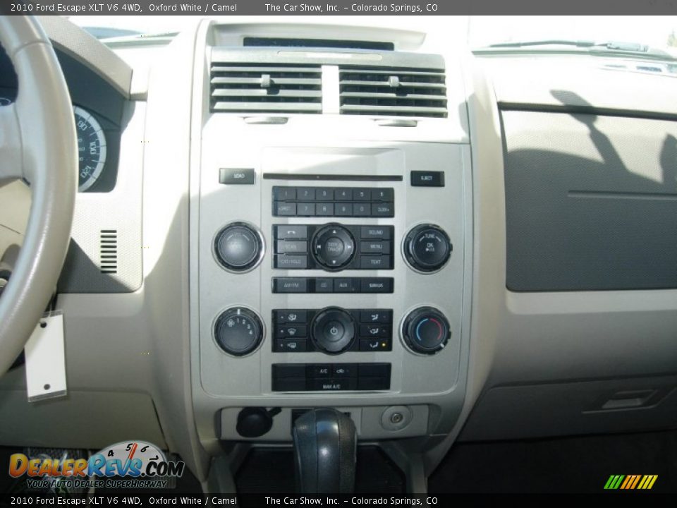 2010 Ford Escape XLT V6 4WD Oxford White / Camel Photo #15