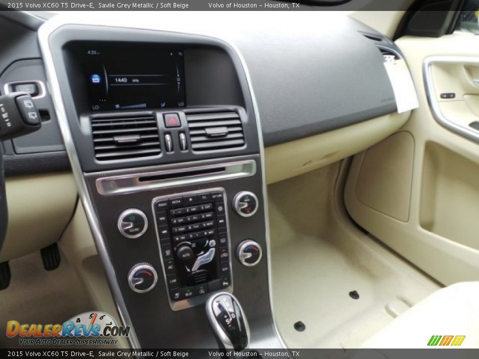 2015 Volvo XC60 T5 Drive-E Savile Grey Metallic / Soft Beige Photo #14