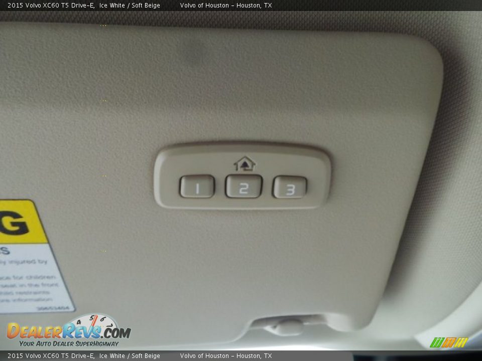 2015 Volvo XC60 T5 Drive-E Ice White / Soft Beige Photo #15
