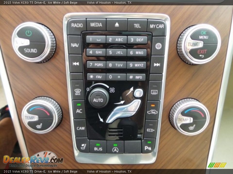2015 Volvo XC60 T5 Drive-E Ice White / Soft Beige Photo #20