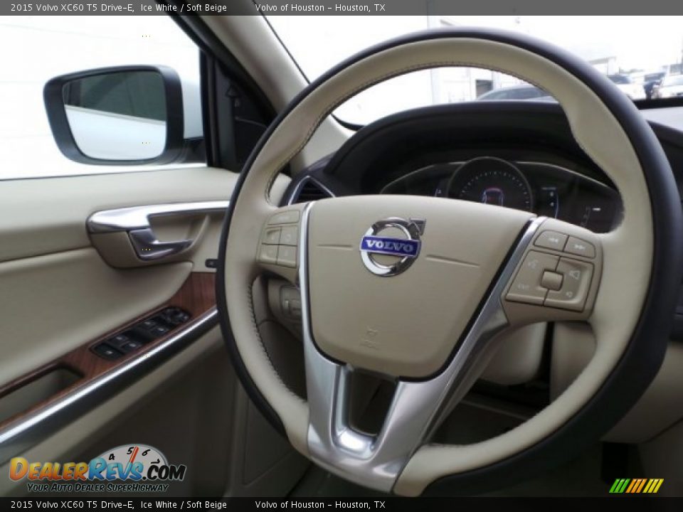 2015 Volvo XC60 T5 Drive-E Ice White / Soft Beige Photo #25
