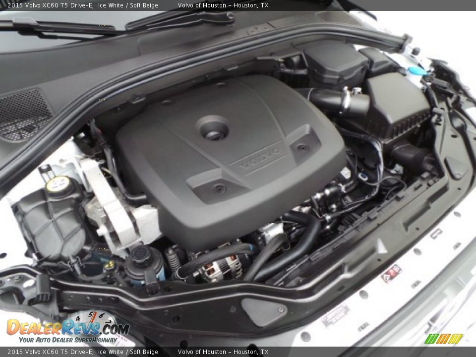 2015 Volvo XC60 T5 Drive-E Ice White / Soft Beige Photo #28