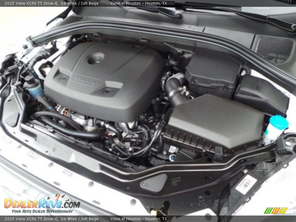 2015 Volvo XC60 T5 Drive-E Ice White / Soft Beige Photo #29
