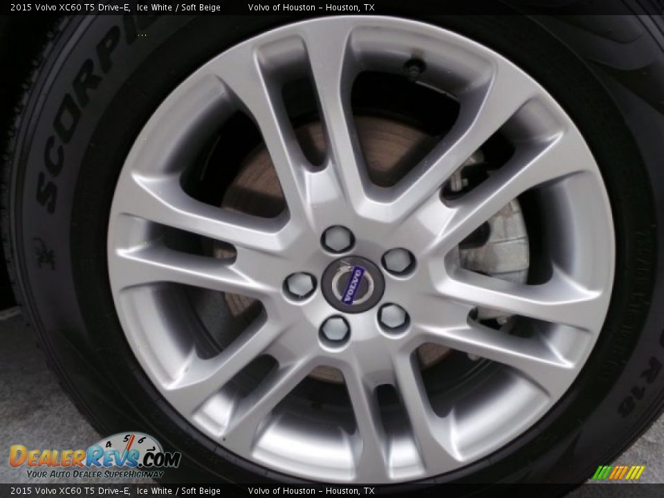 2015 Volvo XC60 T5 Drive-E Ice White / Soft Beige Photo #7