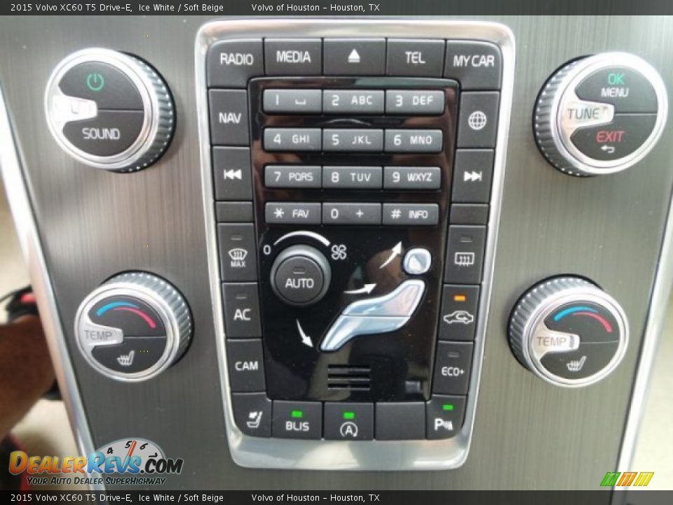 2015 Volvo XC60 T5 Drive-E Ice White / Soft Beige Photo #20