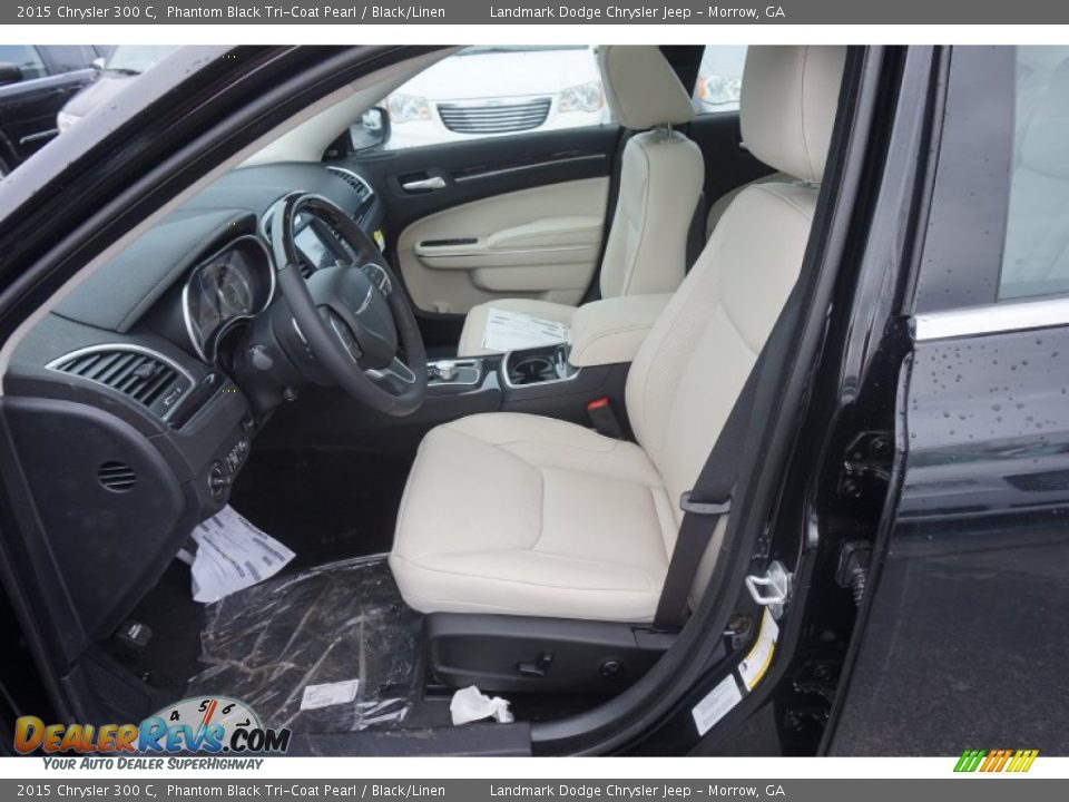 Front Seat of 2015 Chrysler 300 C Photo #6
