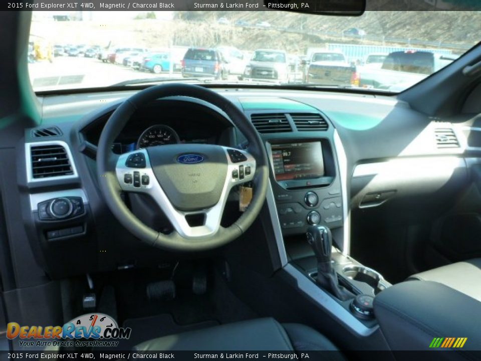2015 Ford Explorer XLT 4WD Magnetic / Charcoal Black Photo #10
