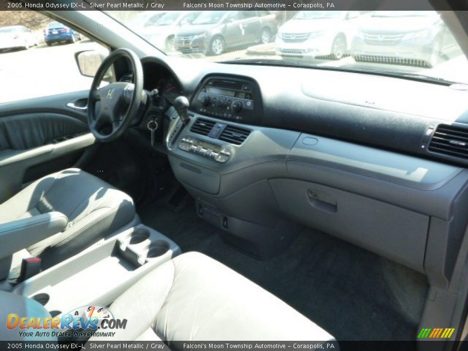 2005 Honda Odyssey EX-L Silver Pearl Metallic / Gray Photo #12