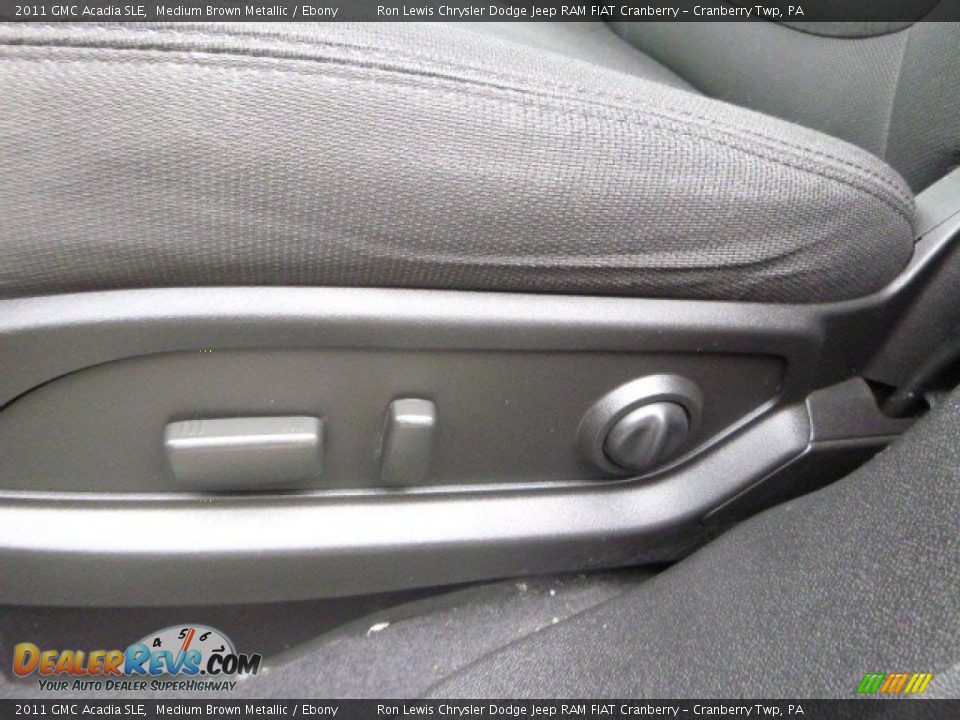 2011 GMC Acadia SLE Medium Brown Metallic / Ebony Photo #16