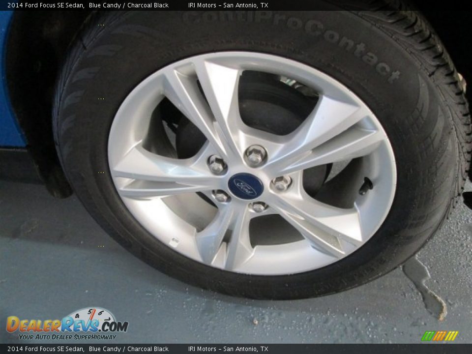 2014 Ford Focus SE Sedan Blue Candy / Charcoal Black Photo #5