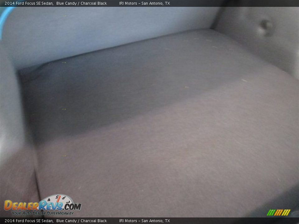 2014 Ford Focus SE Sedan Blue Candy / Charcoal Black Photo #13