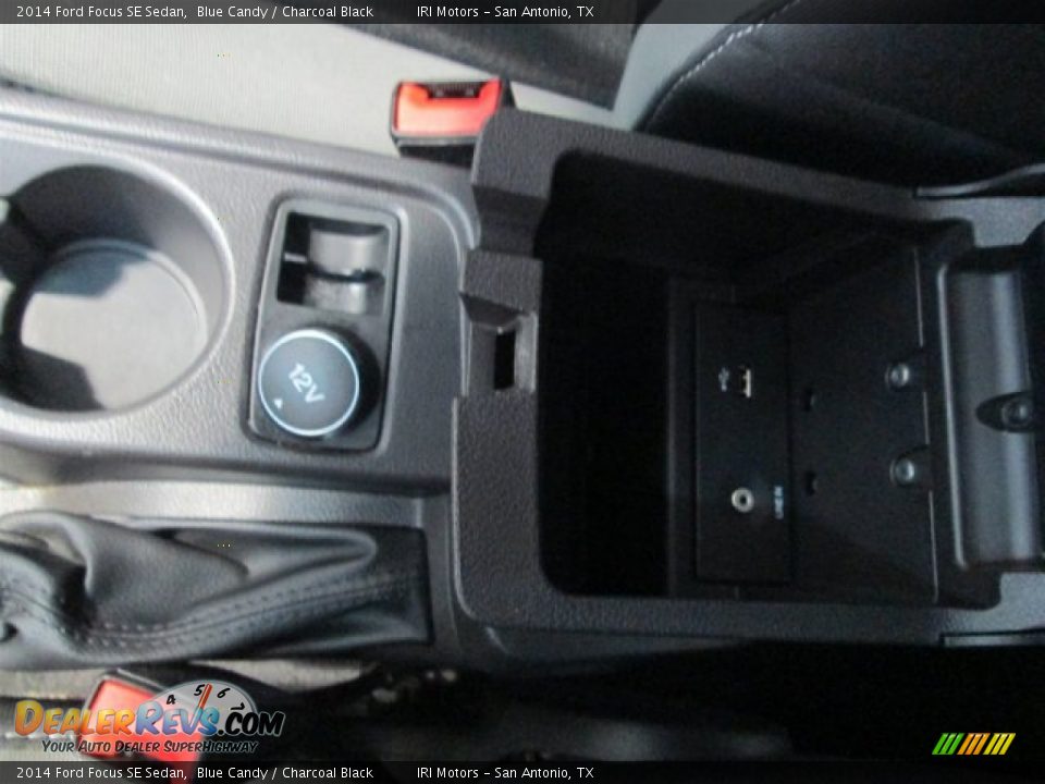 2014 Ford Focus SE Sedan Blue Candy / Charcoal Black Photo #23