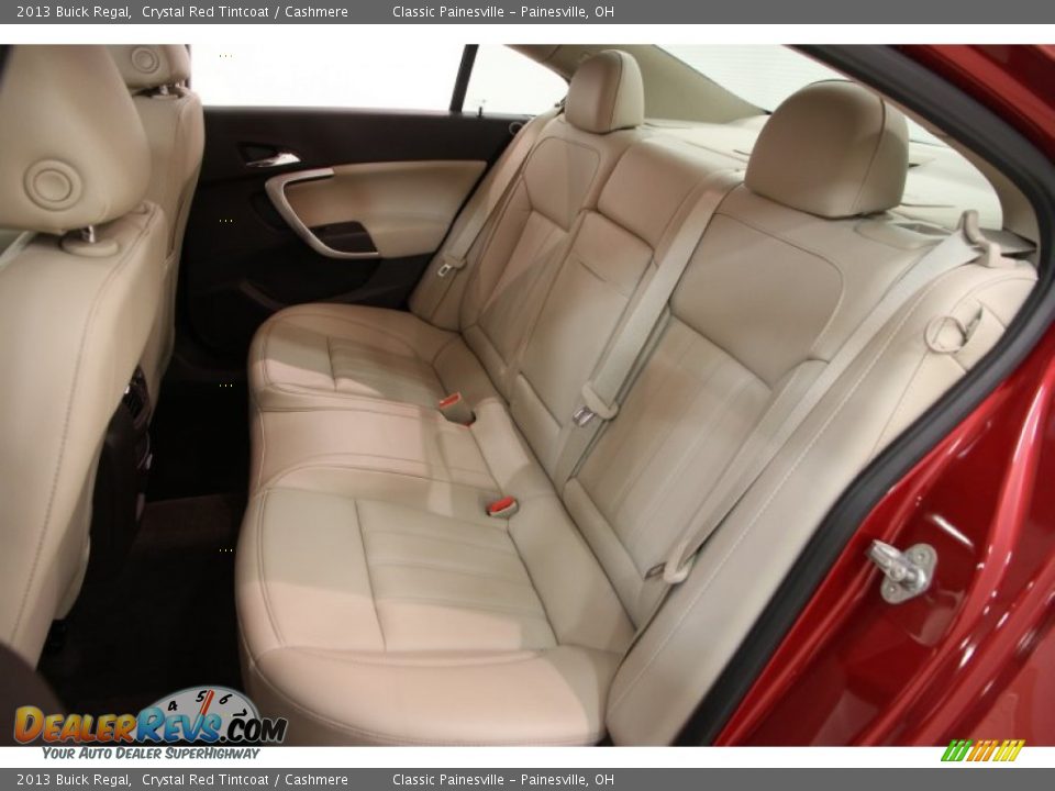 Rear Seat of 2013 Buick Regal  Photo #16