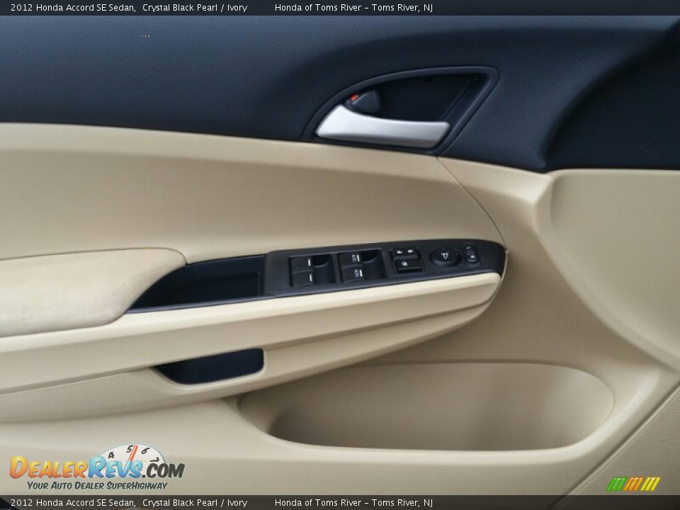 2012 Honda Accord SE Sedan Crystal Black Pearl / Ivory Photo #12
