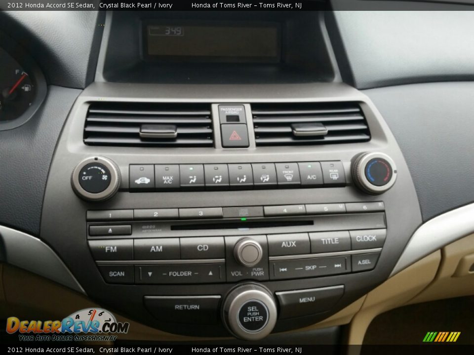 2012 Honda Accord SE Sedan Crystal Black Pearl / Ivory Photo #17