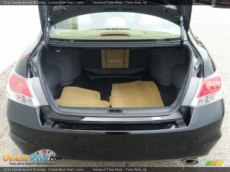 2012 Honda Accord SE Sedan Crystal Black Pearl / Ivory Photo #20