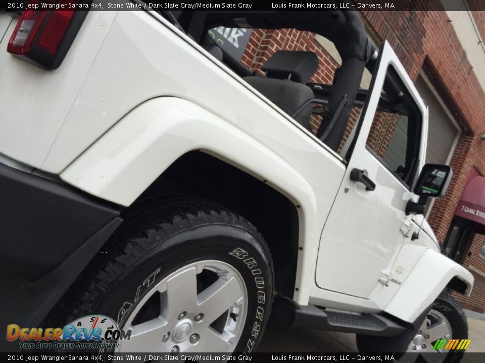 2010 Jeep Wrangler Sahara 4x4 Stone White / Dark Slate Gray/Medium Slate Gray Photo #16