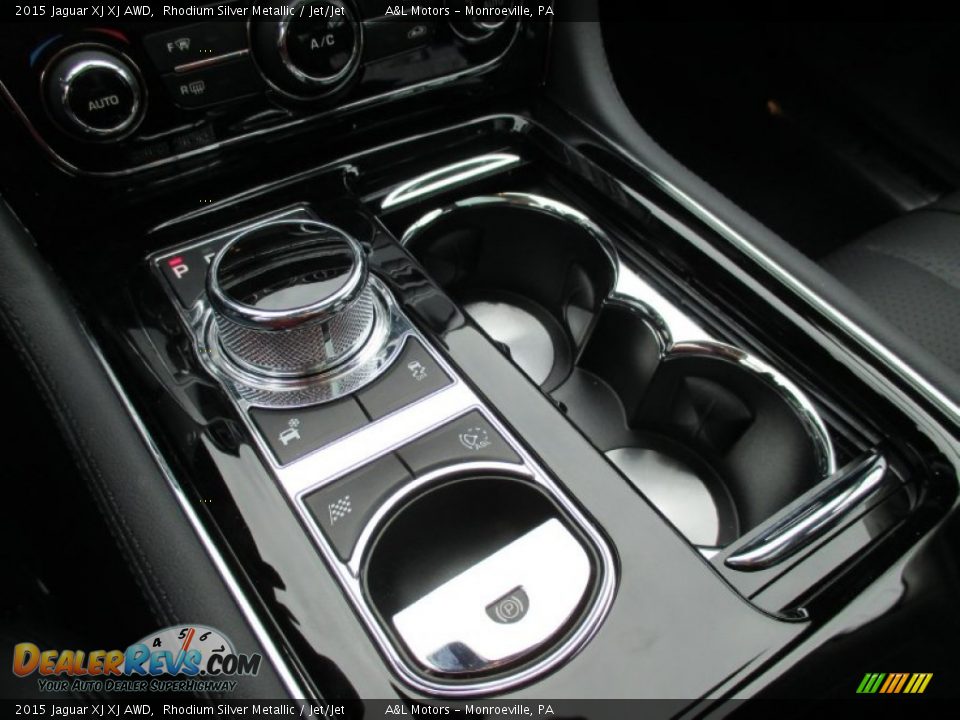 Controls of 2015 Jaguar XJ XJ AWD Photo #16