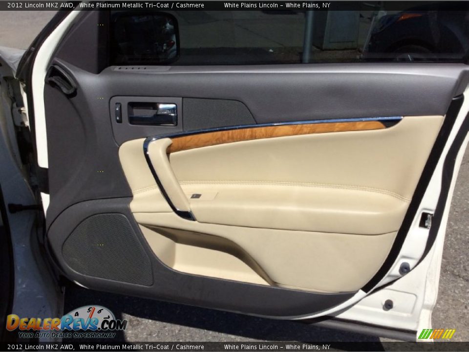 2012 Lincoln MKZ AWD White Platinum Metallic Tri-Coat / Cashmere Photo #24