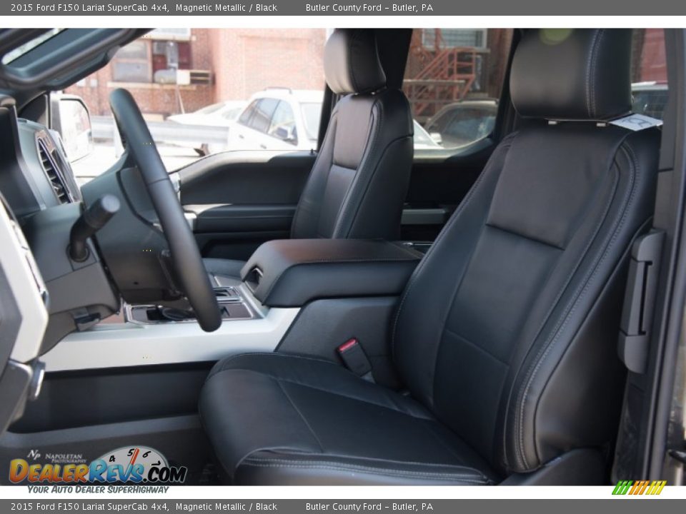 Front Seat of 2015 Ford F150 Lariat SuperCab 4x4 Photo #7