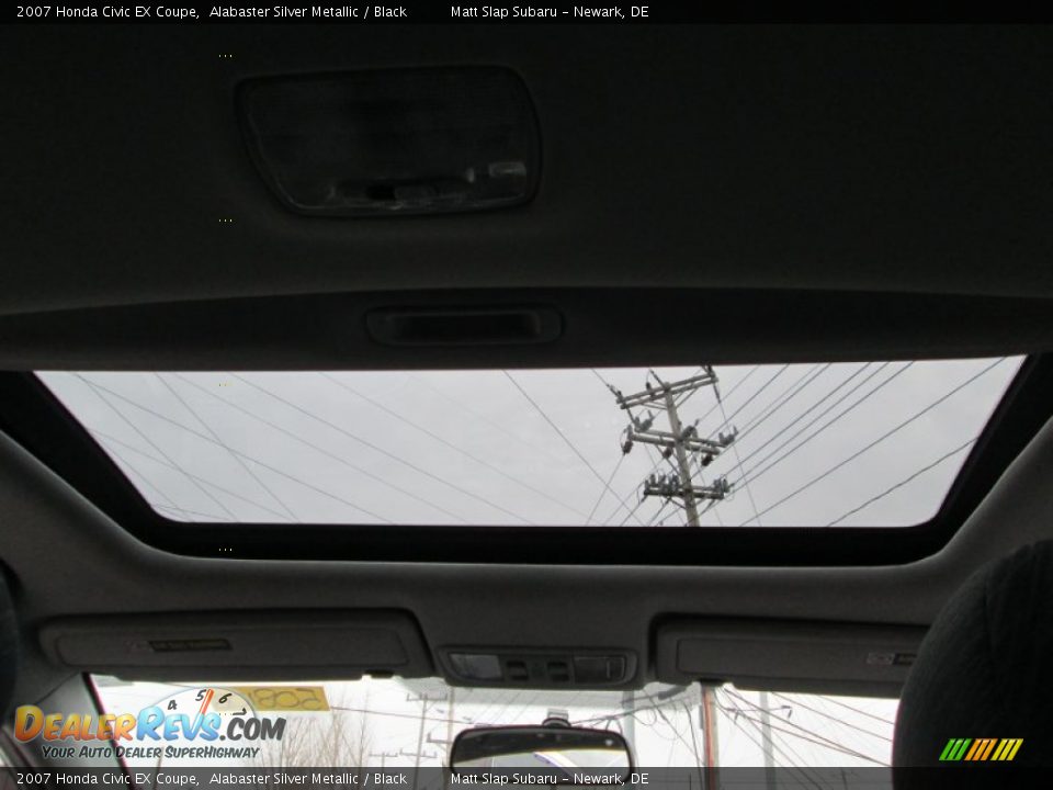 2007 Honda Civic EX Coupe Alabaster Silver Metallic / Black Photo #17