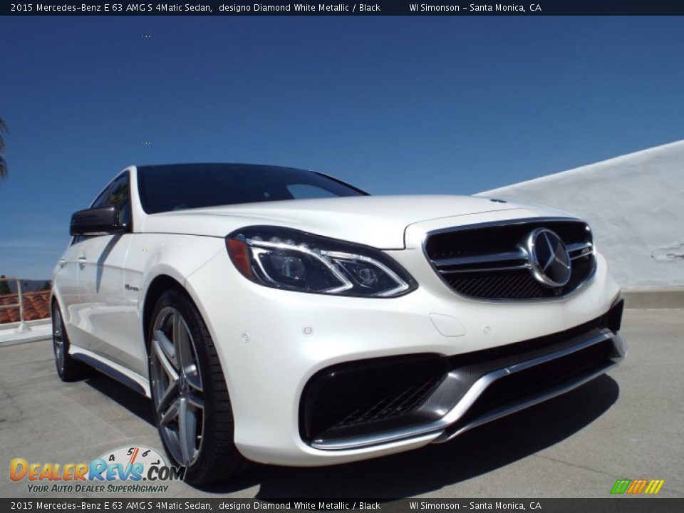 Front 3/4 View of 2015 Mercedes-Benz E 63 AMG S 4Matic Sedan Photo #21