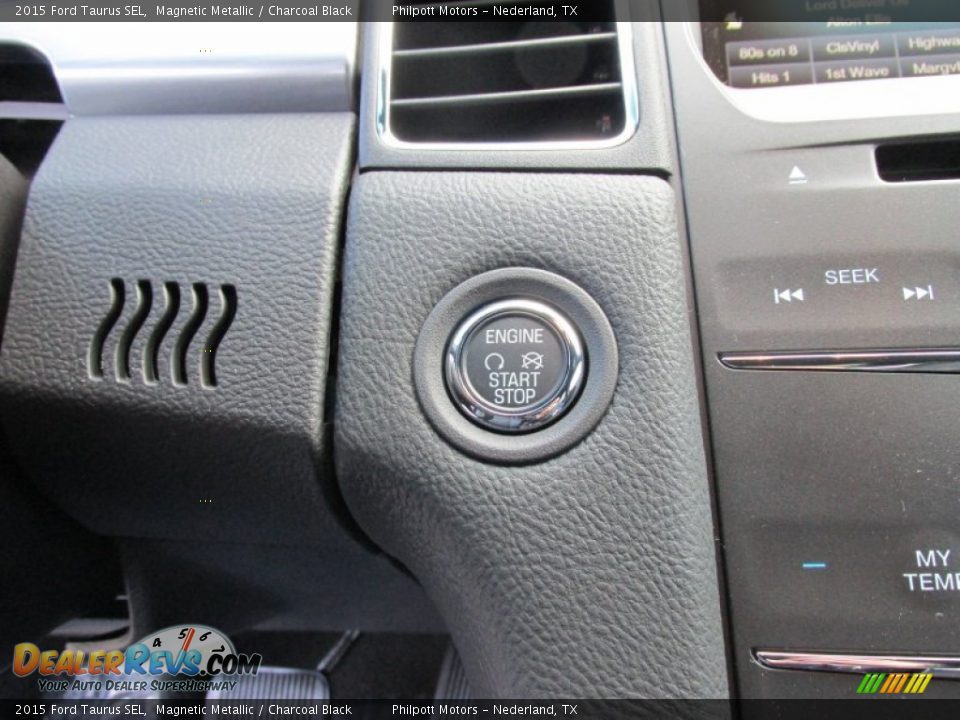 2015 Ford Taurus SEL Magnetic Metallic / Charcoal Black Photo #29