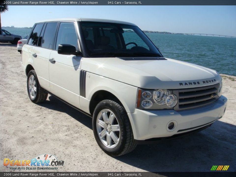 Front 3/4 View of 2006 Land Rover Range Rover HSE Photo #1