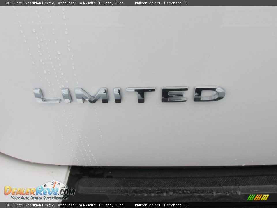 2015 Ford Expedition Limited White Platinum Metallic Tri-Coat / Dune Photo #15