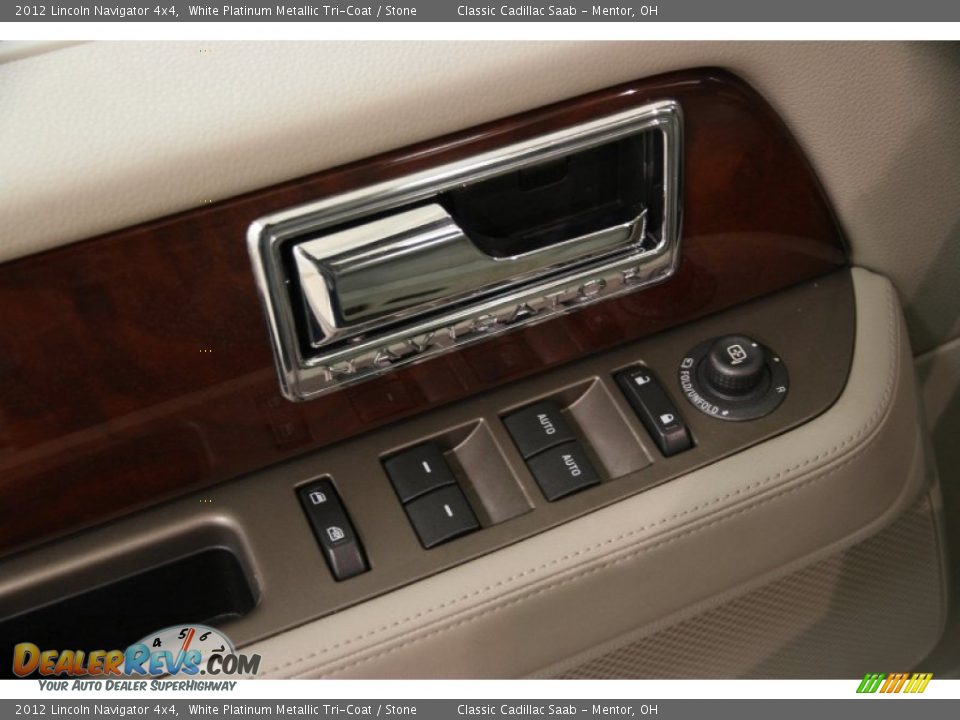 2012 Lincoln Navigator 4x4 White Platinum Metallic Tri-Coat / Stone Photo #7
