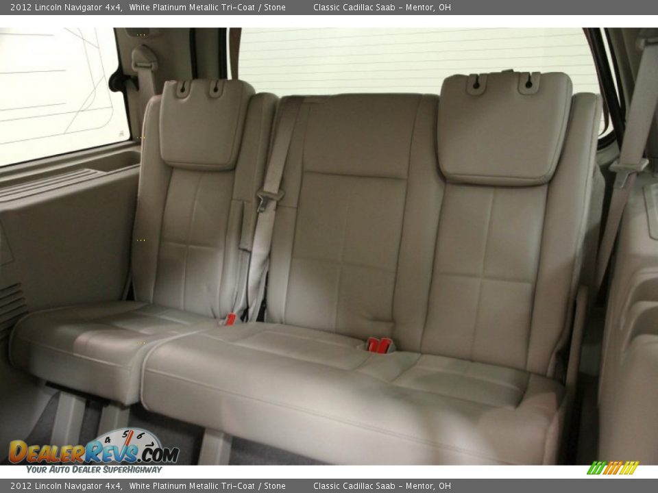 2012 Lincoln Navigator 4x4 White Platinum Metallic Tri-Coat / Stone Photo #20